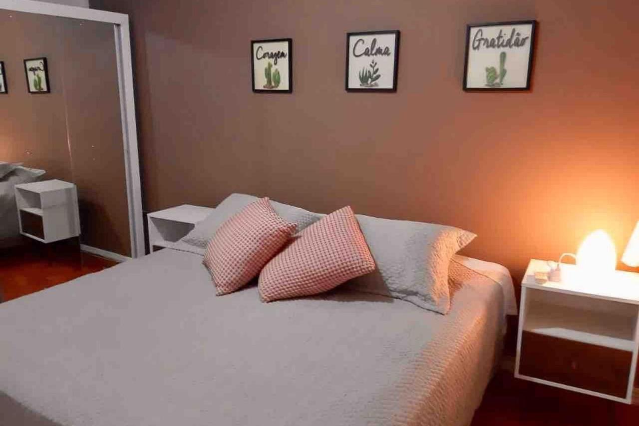 Apartamento Iluminado Em Ipanema C/ Wi Fi, A Pe P/ *